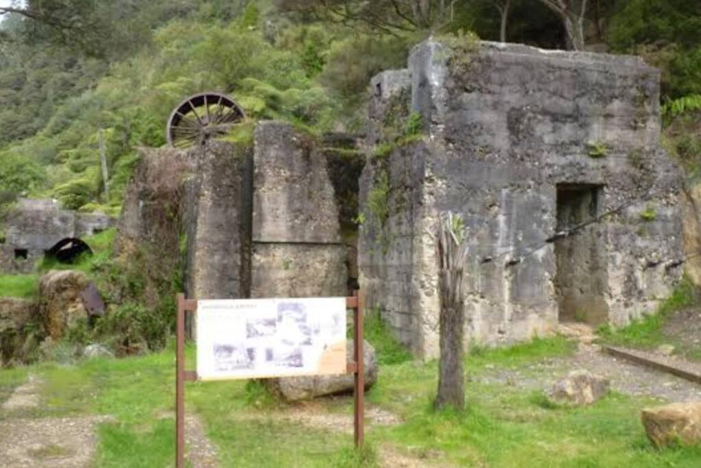Crown Ridge Miners Cottage Karangahake Dış mekan fotoğraf